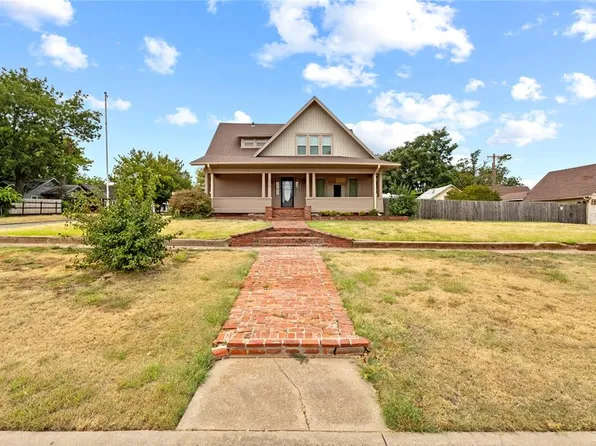 312 SW 3rd St, Anadarko, OK 73005
