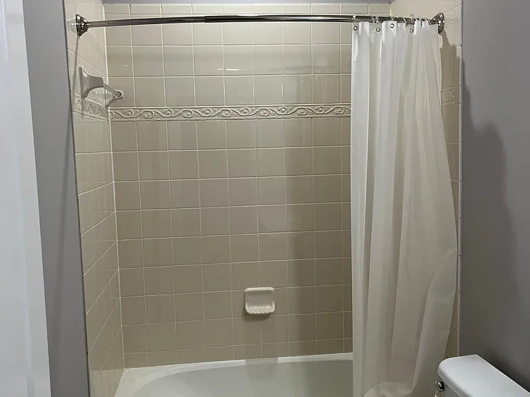 8605 Enoch Pratt Dr — Photo 18