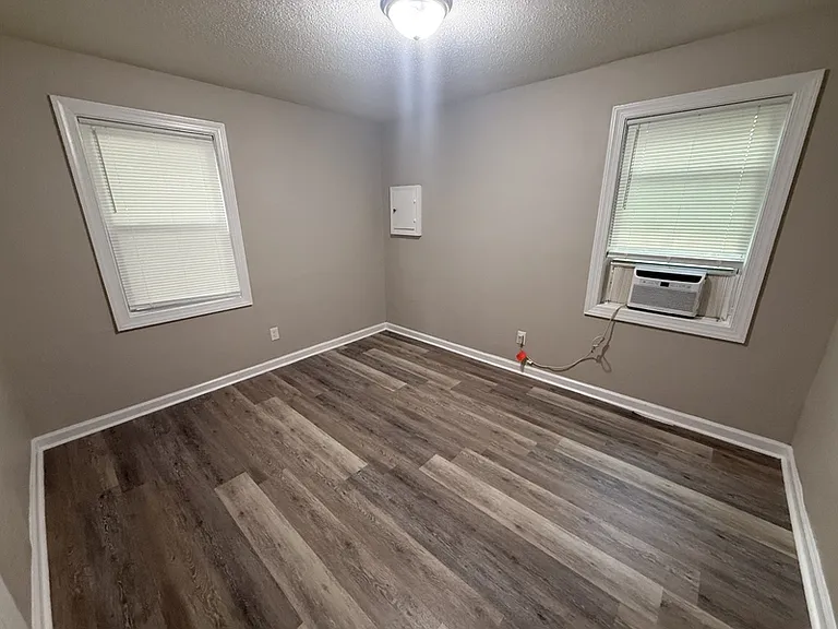 3042 McAdoo Ave #1 — Photo 14