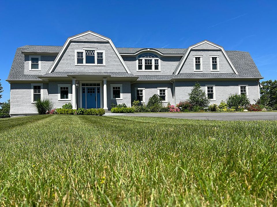 2nd image of 90 Highwood Ln