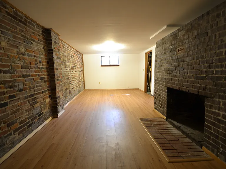10039 Sand Point Way NE — Photo 20