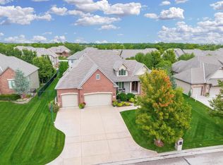 1520 N Ridgehurst St, Wichita, KS 67230