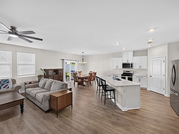 3rd image of 5417 Timberwalk Ln