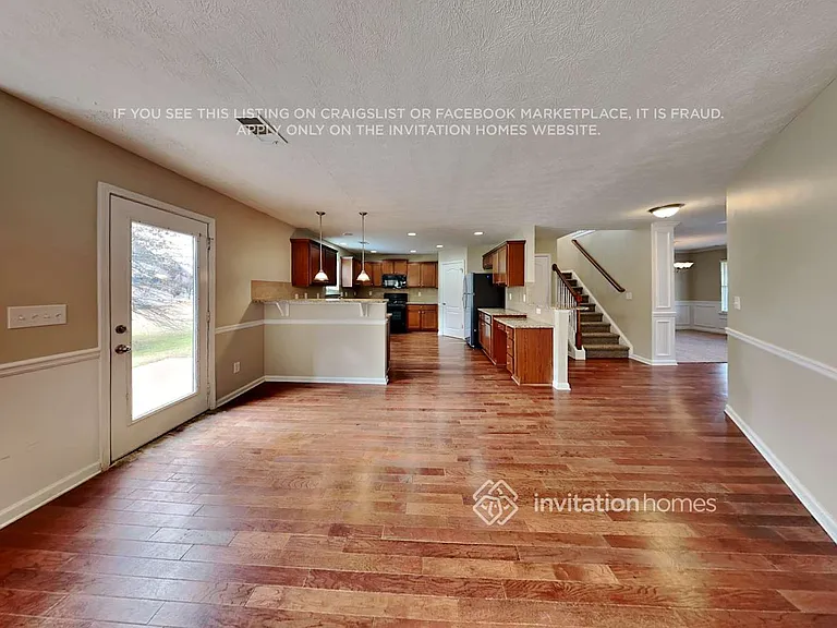 2253 Park Manor Ln — Photo 7