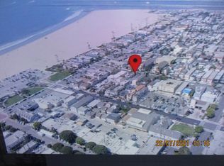 120 1/2 7th St, Seal Beach, CA 90740