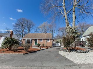 47 Lewiston St, Brockton, MA 02302