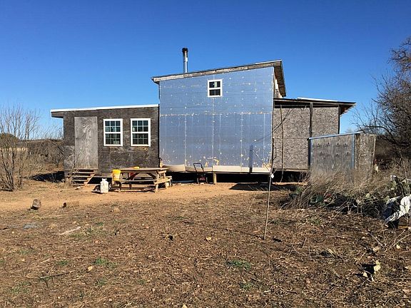 4th image of 7704 County Road 102