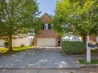 5851 Bridgeport Ct, Flowery Branch, GA 30542