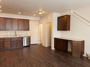 711 Waves End Way, Turlock, CA 95382