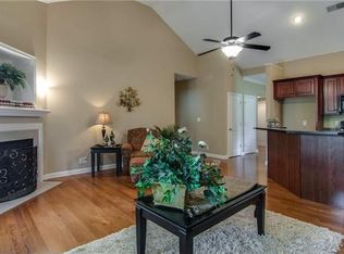 100 Annalise Dr, Clarksville, TN 37043
