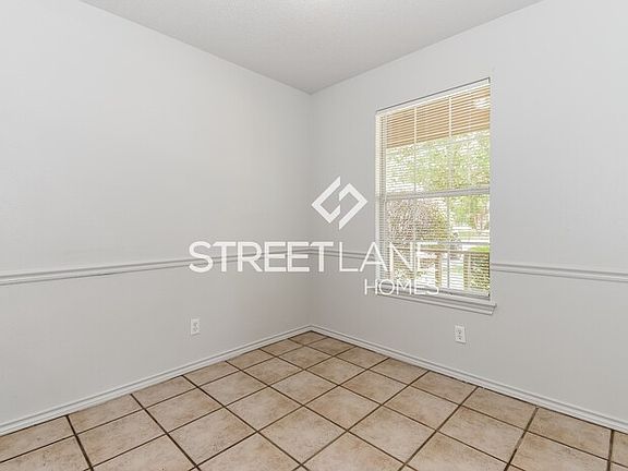 4th image of 6109 Summerhill Pl