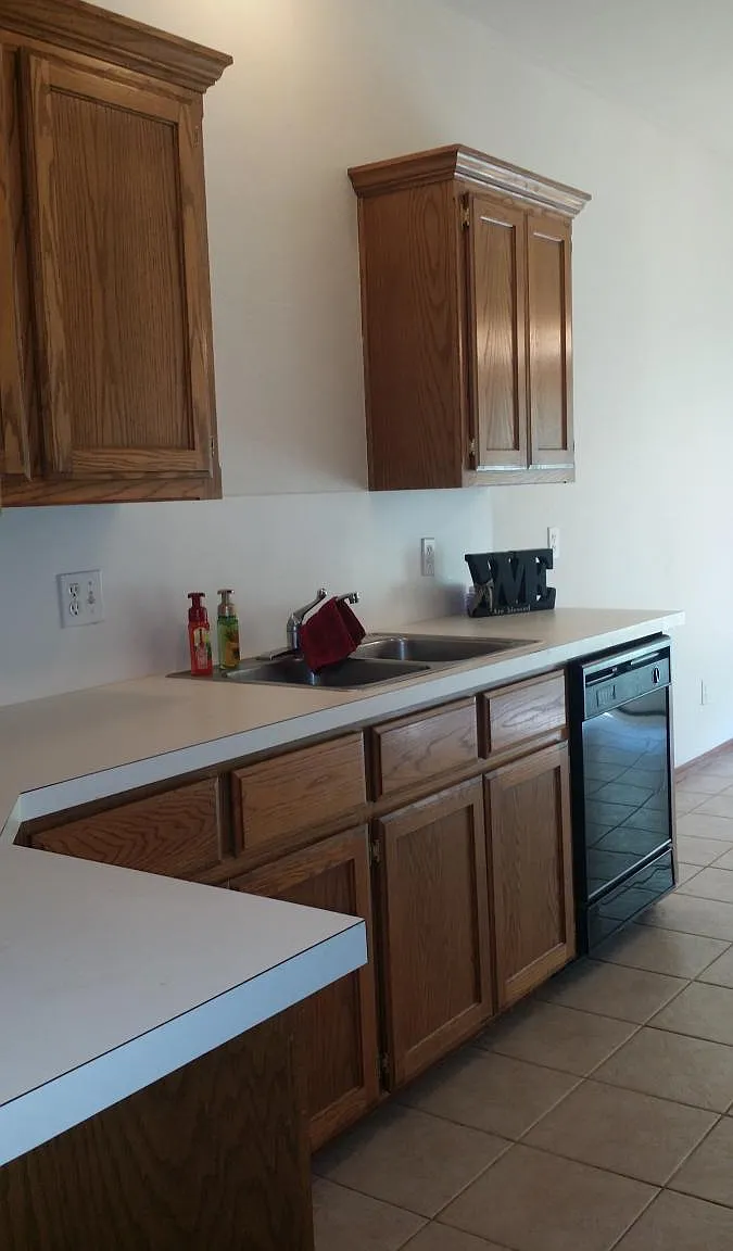 3 bed, 1650 sqft, $1,500 — Photo 4
