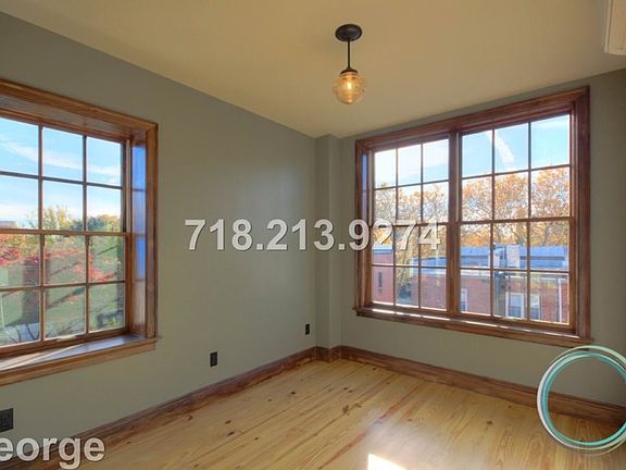 4th image of 45 Newell St #202A