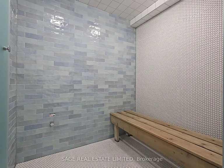 11 Soho St #405 — Photo 19