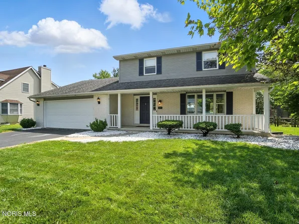 491 Patriot Dr W, Waterville, OH 43566