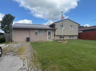 1434 Hopley Ave, Bucyrus, OH 44820