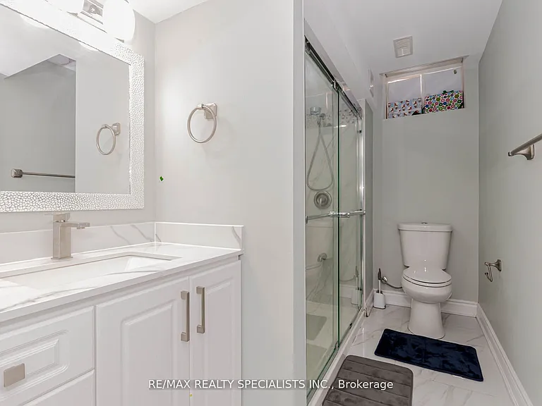 74 Clockwork Dr #B — Photo 20