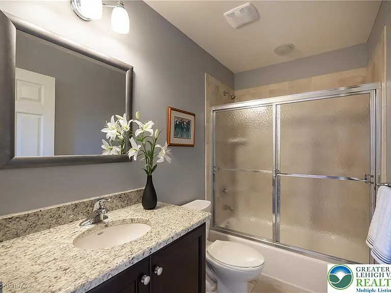 290 Inverness Cir — Photo 20