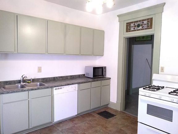 4th image of 802 Hunter Ave