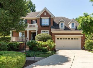 8042 Hopkins Ln, Indianapolis, IN