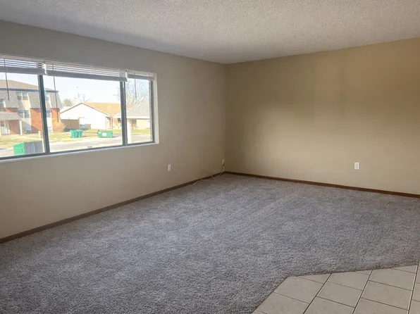 864 M And O Station Rd APT 3, Millstadt, IL 62260