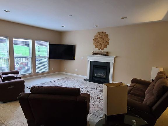 4th image of 2217 Wolford Cir