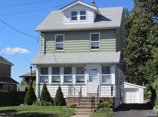 211 Hillcrest Ave, Wood Ridge, NJ 07075