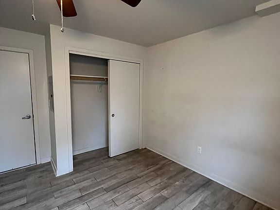 5th image of 18 Farmington Ave APT C3