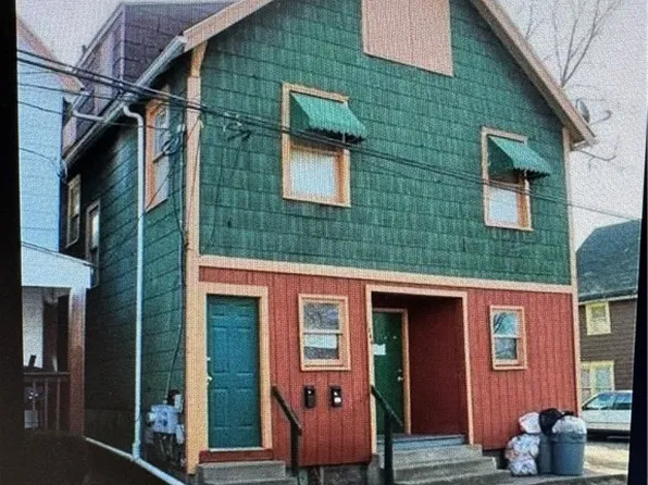 1544 Eastview Ave NE, Canton, OH 44705