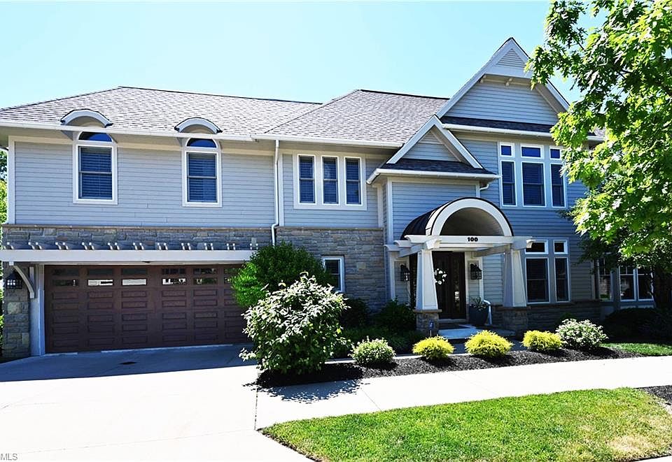1st image of 100 Ashbourne Dr #7