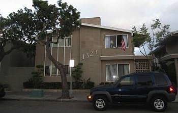 2nd image of 1323 E Balboa Blvd APT 1