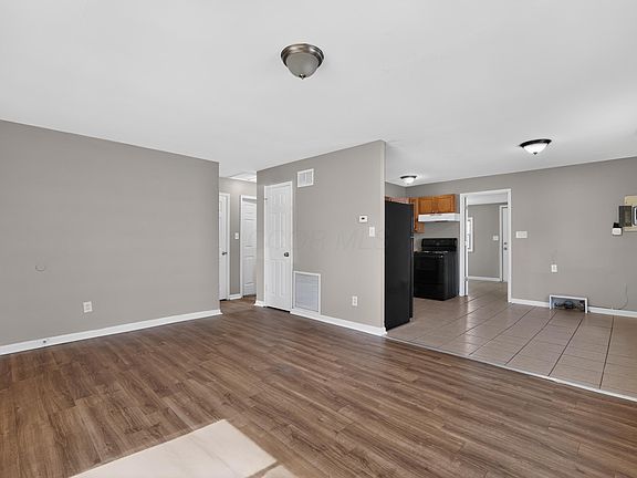 5th image of 2663 Azelda St