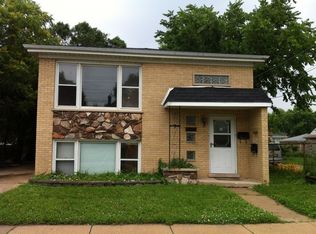 7516 W Douglas Ave, Summit Argo, IL 60501