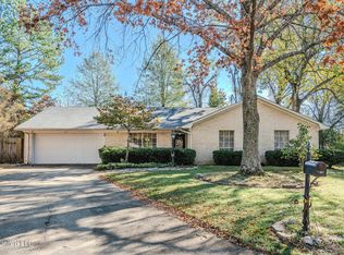 713 Cumberland Cv, Southaven, MS 38671
