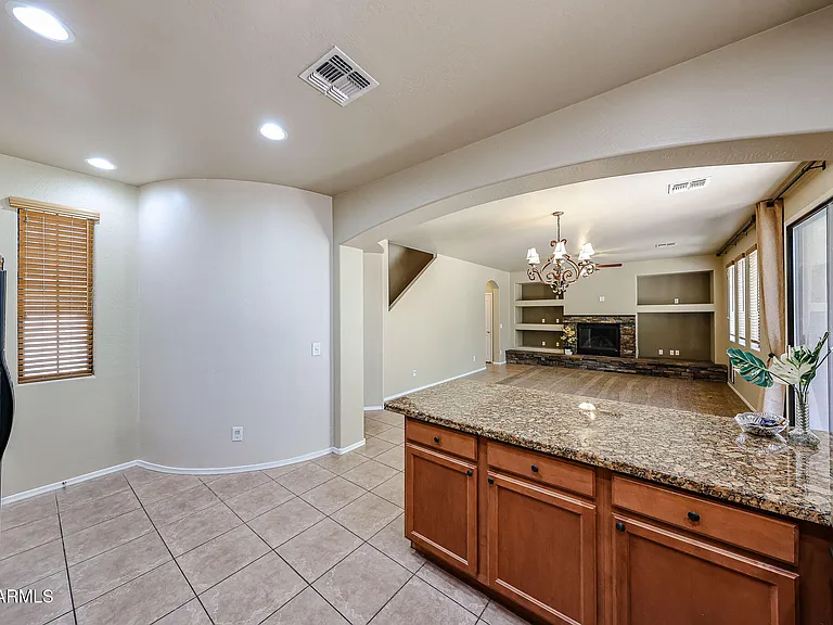 2390 W Jake Hvn — Photo 21