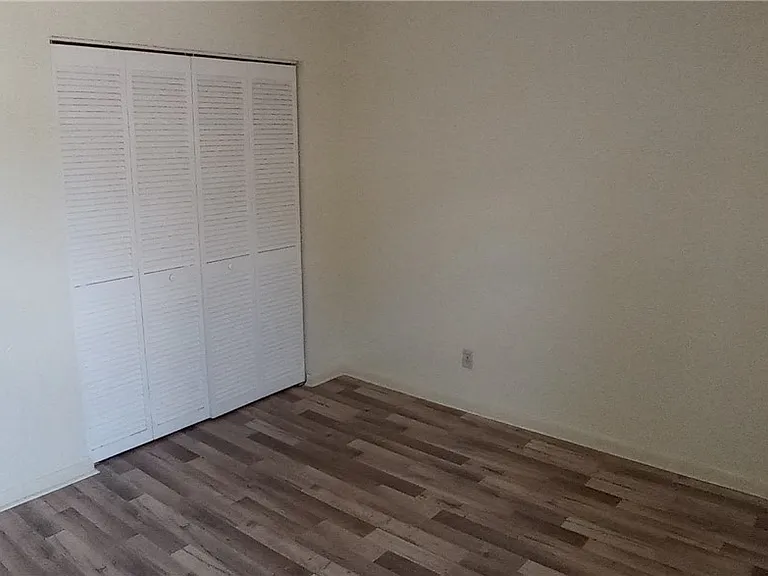 2135 Crystal Dr #45 — Photo 18