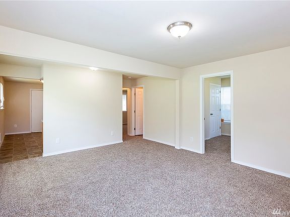 Plenty of room for your furniture!