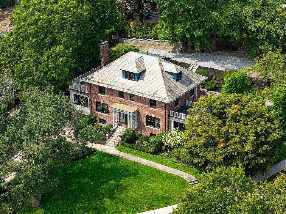 1st image of 44 Adams Ave