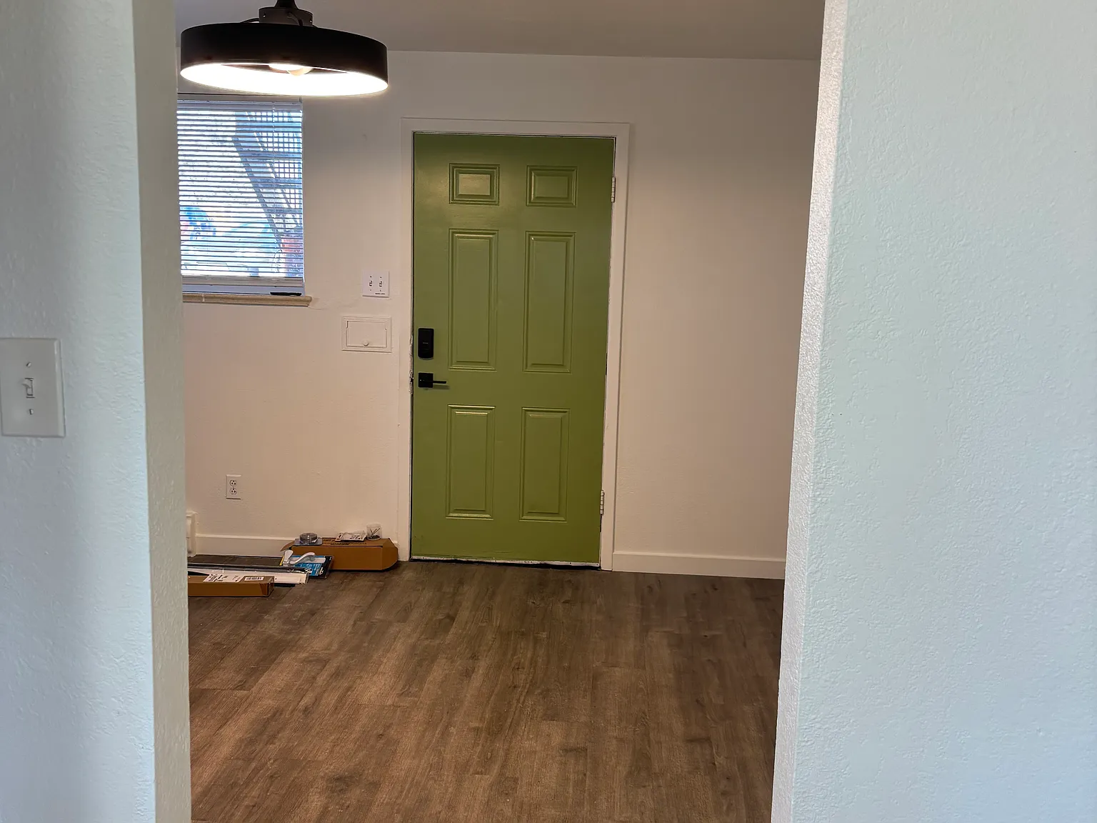 2 bed, 700 sqft, $2,150 — Photo 4
