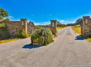 3 Joshua Ranch Rd, Comfort, TX 78013