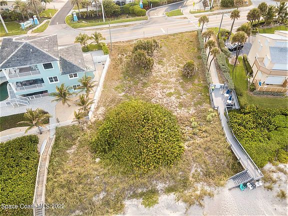 5th image of 2725 Highway A1a