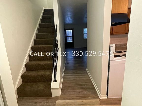 5th image of 159 W Overdale Dr APT B