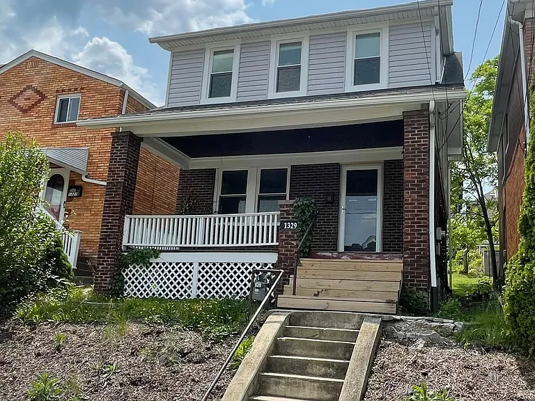 1329 Illinois Ave — Photo 23