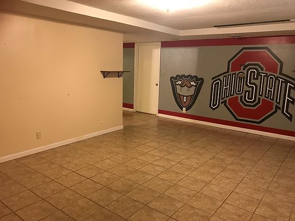 5th image of 252 Millstone Cir