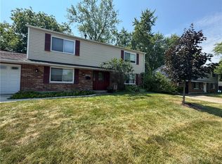 6032 Leycross Dr, Dayton, OH 45424