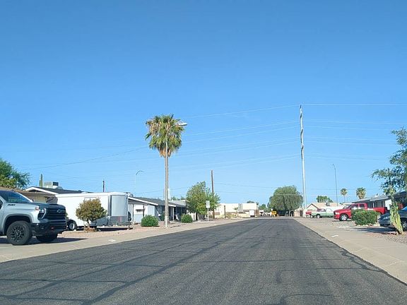4th image of 5218 E Covina Rd
