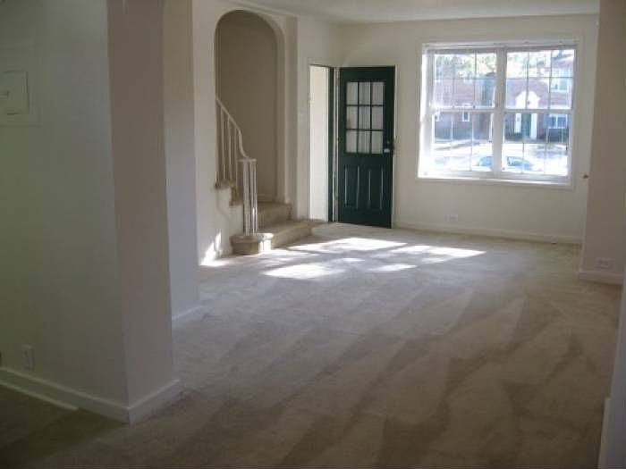 Entry to living room