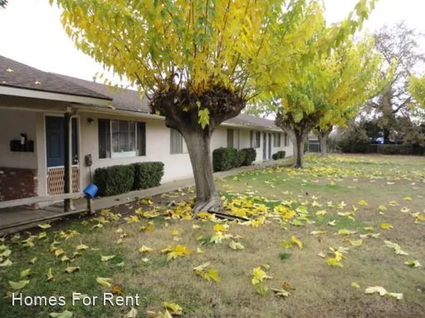 759 E Honolulu St, Lindsay, CA 93247