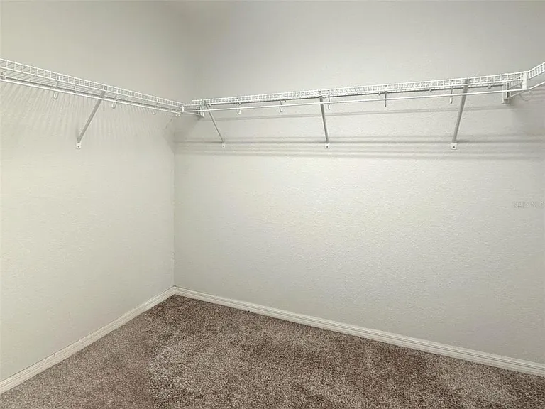 1213 Grantham Dr — Photo 26