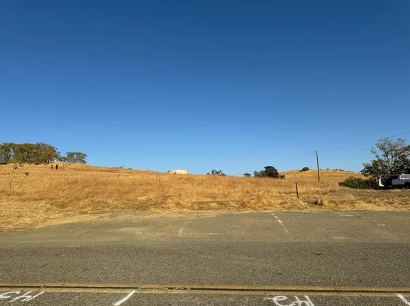 1 High St, Hornitos, CA 95325